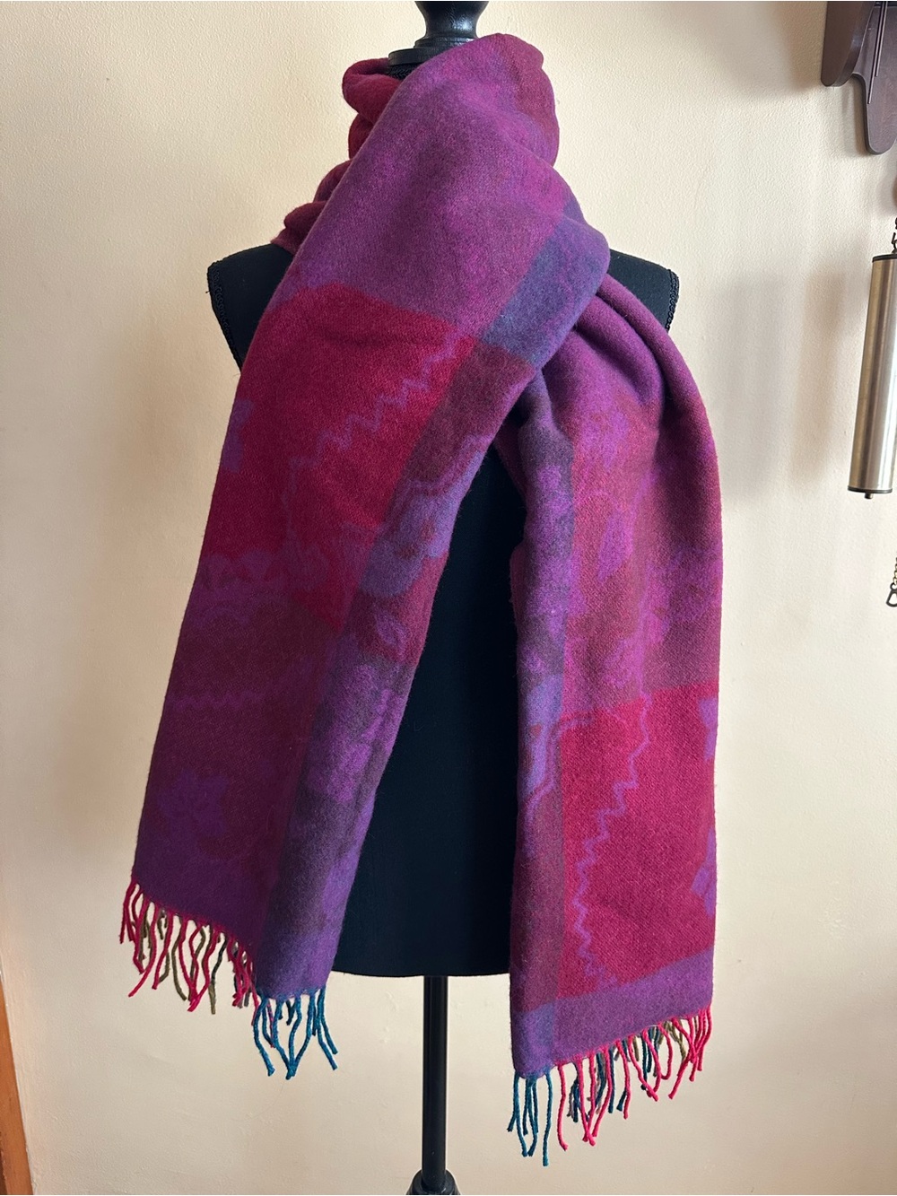 Corrieri Ido Blanket Scarf Shawl Wrap Floral Wool Multicolor Roughly 72” Long